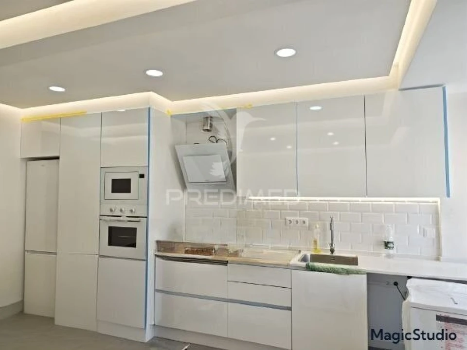 Apartamento T2 para Venda em Amora Foto 2