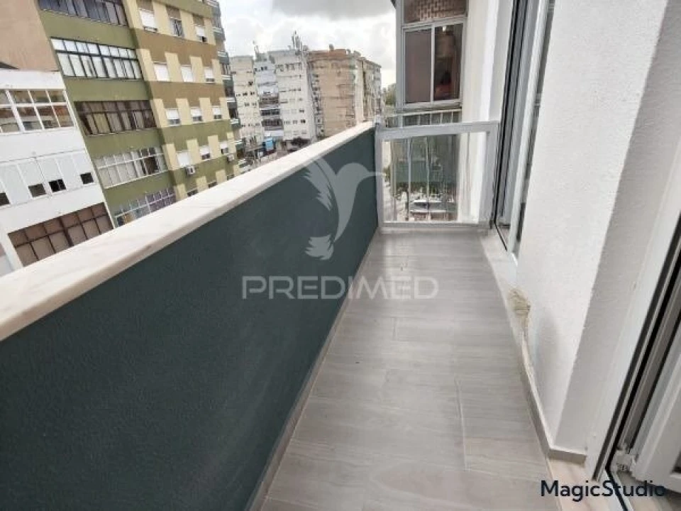 Apartamento T2 para Venda em Amora Foto 17