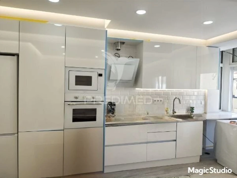 Apartamento T2 para Venda em Amora Foto 1