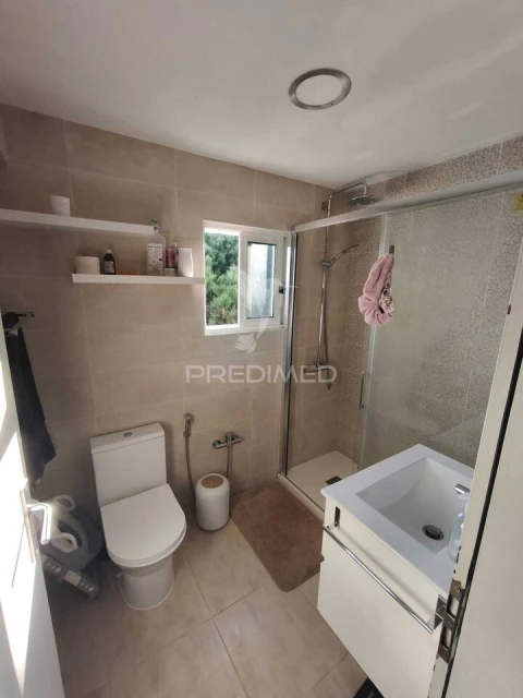 Apartamento T2 para Venda em Laranjeiro e Feijó