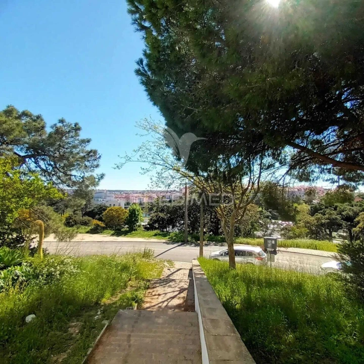 Apartamento T2 para Venda em Laranjeiro e Feijó Foto 27