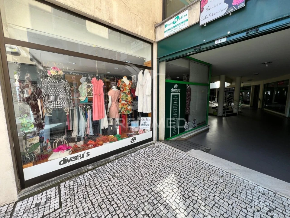 Loja para Trespasse em Macedo de Cavaleiros Foto 2
