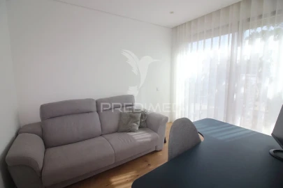 Moradia T3 para Venda em Ferreiras