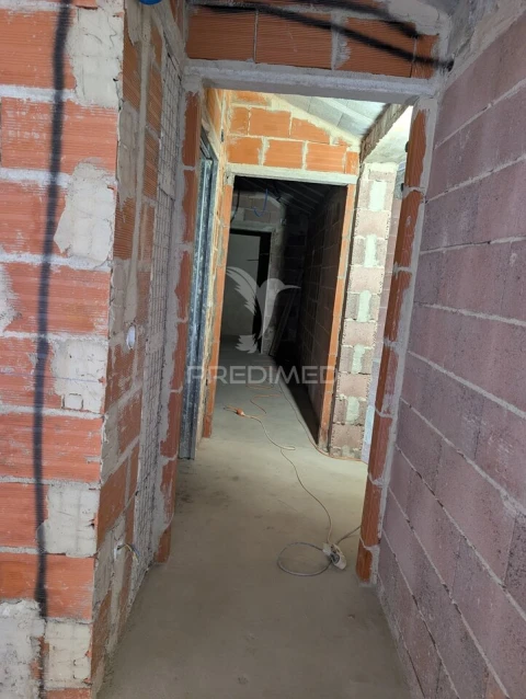 Moradia T3 para Venda em Castanheira do Ribatejo e Cachoeiras