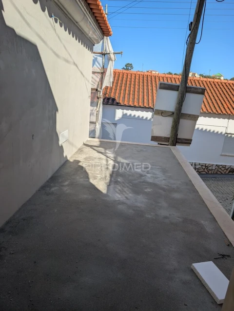 Moradia T3 para Venda em Castanheira do Ribatejo e Cachoeiras