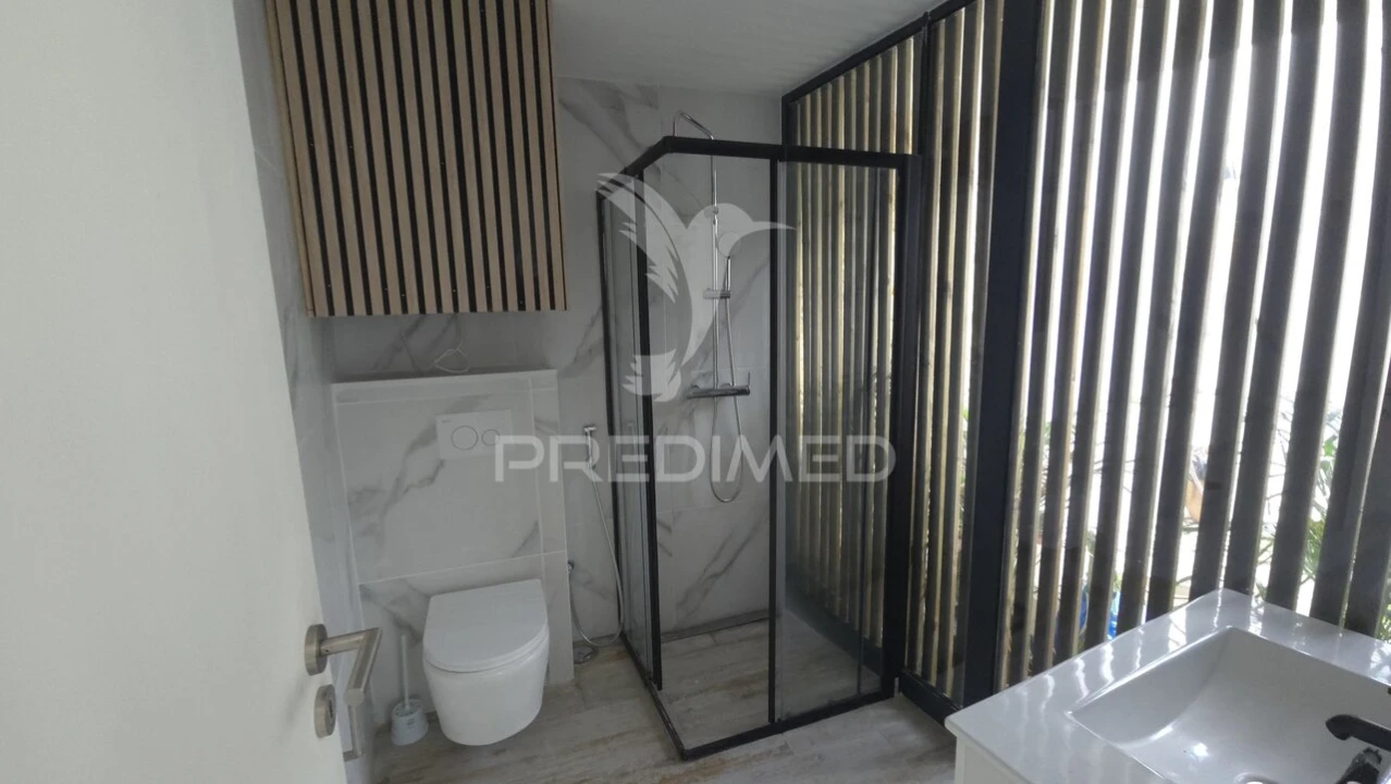 Apartamento T1 para Venda em Portimão Foto 10