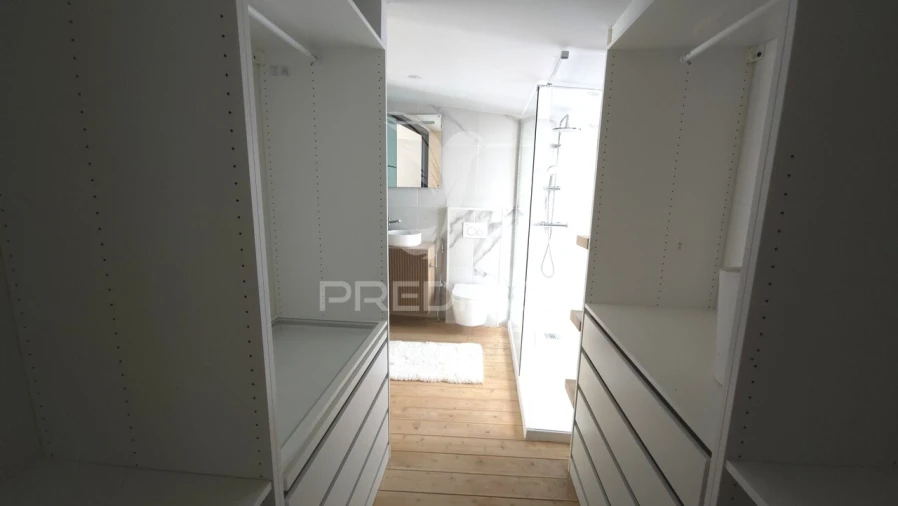 Apartamento T1 para Venda em Portimão Foto 18