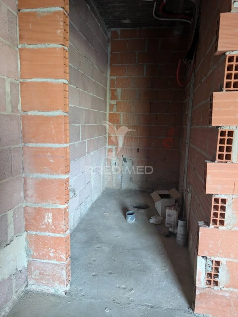 Moradia T2 para Venda em Castanheira do Ribatejo e Cachoeiras