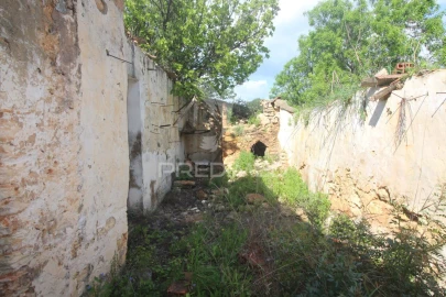 Moradia T3 para Venda em Algoz e Tunes