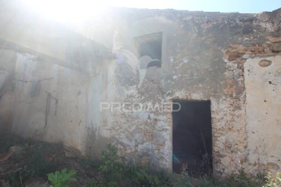 Moradia T3 para Venda em Algoz e Tunes