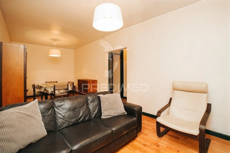 Moradia T2 para Venda em Salamonde Foto 13