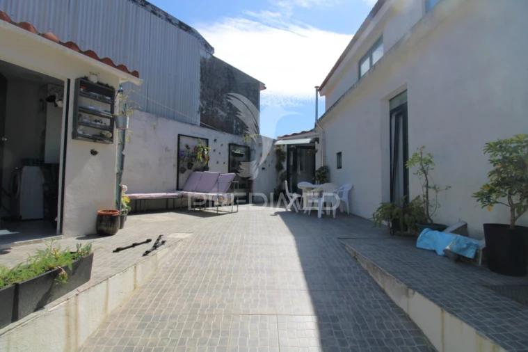 Moradia T3 para Venda em Rio Tinto Foto 27