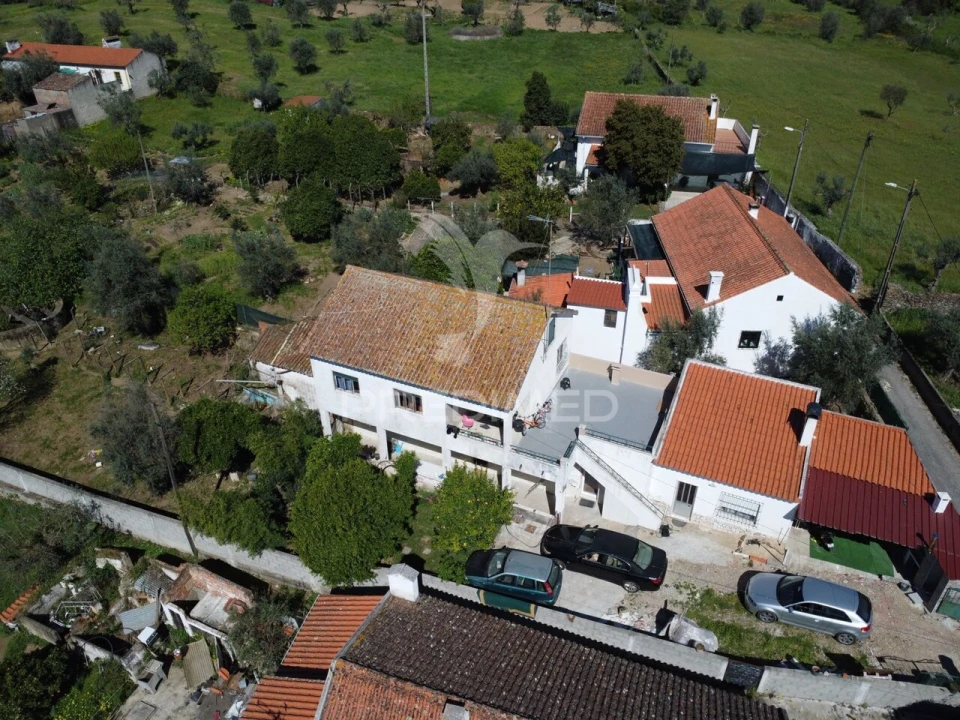 Moradia T5 para Venda em Mouriscas Foto 1