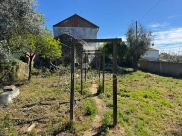 Moradia T5 para Venda em Mouriscas