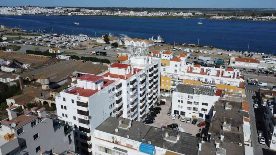 Apartamento T1 para Venda em Vila Real de Santo Antonio Foto 21