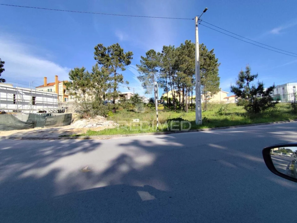 Terreno para Venda em Fernao Ferro Foto 1