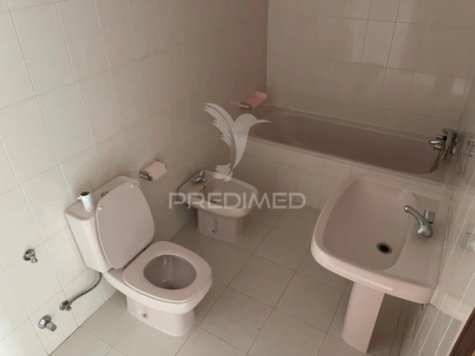 Apartamento T2 para Venda em Macedo de Cavaleiros Foto 12