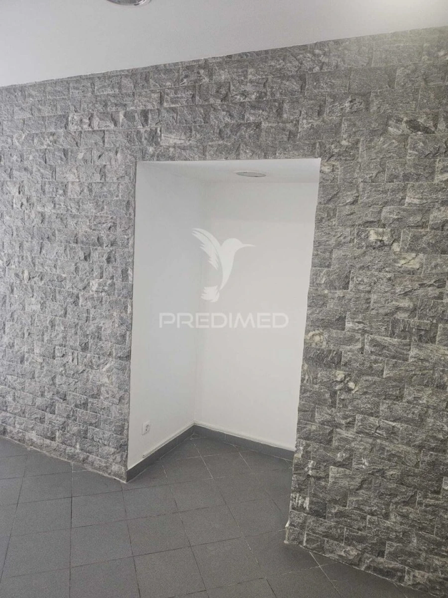 Loja para Venda em Assunção, Ajuda, Salvador e Santo Ildefonso Foto 11