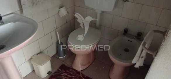 Moradia T4 para Venda em Alpalhão