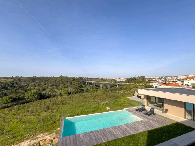 Moradia T4 para Venda em Ericeira Foto 34