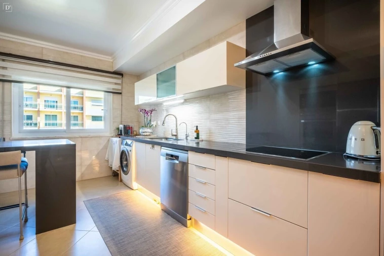 Apartamento T3 para Venda em Alvor Foto 24