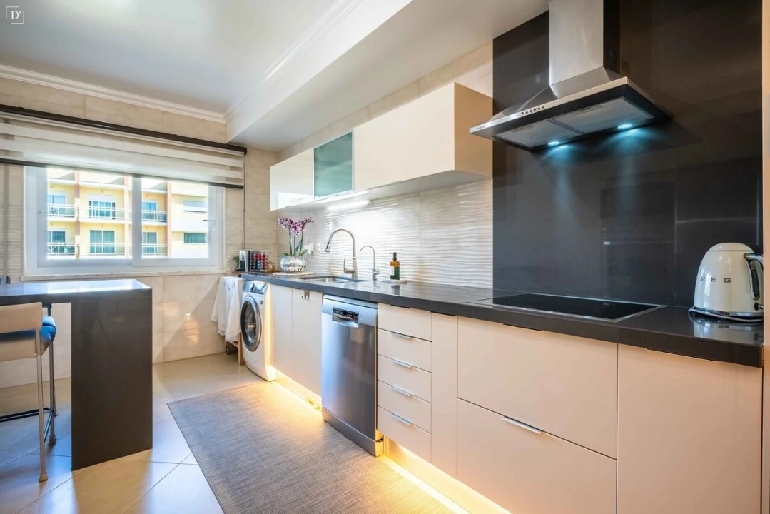 Apartamento T3 para Venda em Alvor Foto 24