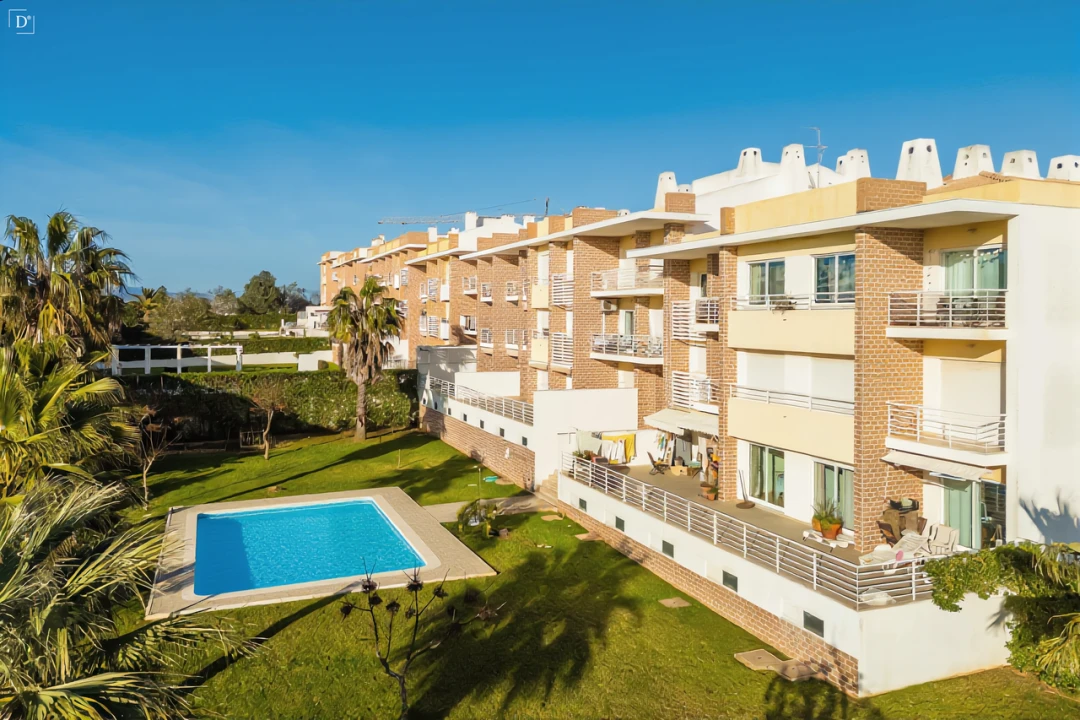 Apartamento T3 para Venda em Alvor Foto 2