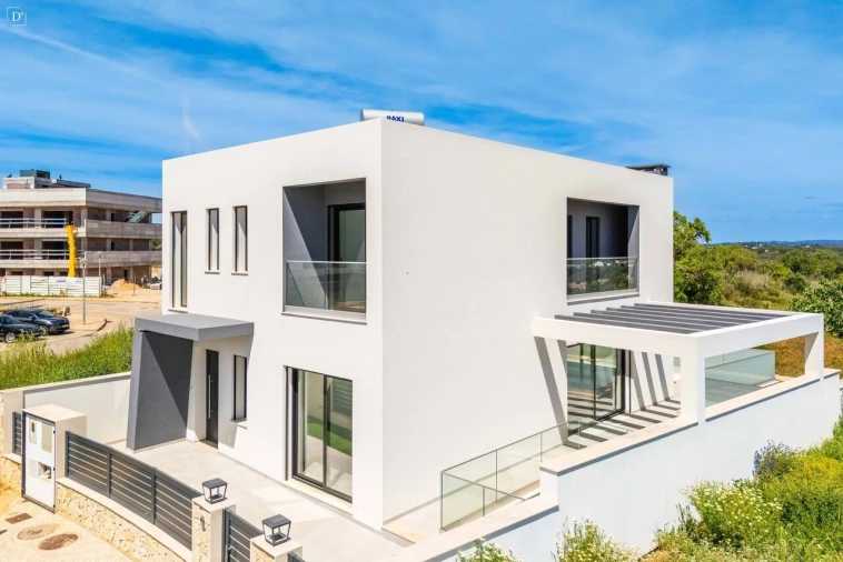 Moradia T4 para Venda em Mexilhoeira Grande Foto 5