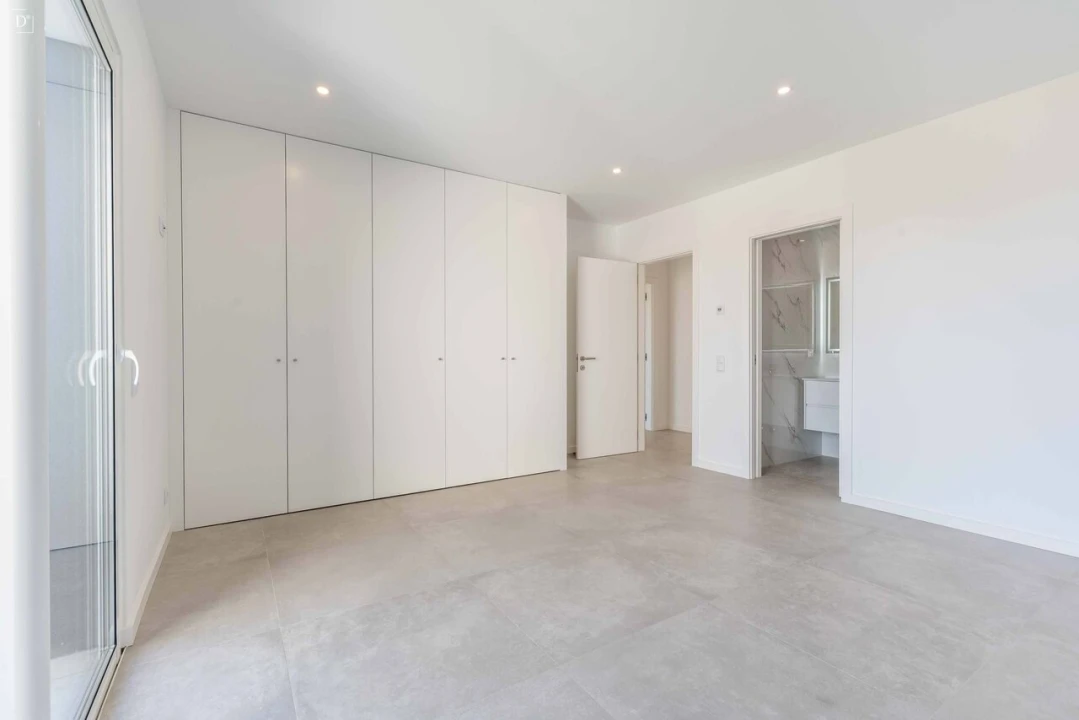 Moradia T3 para Venda em Mexilhoeira Grande Foto 26