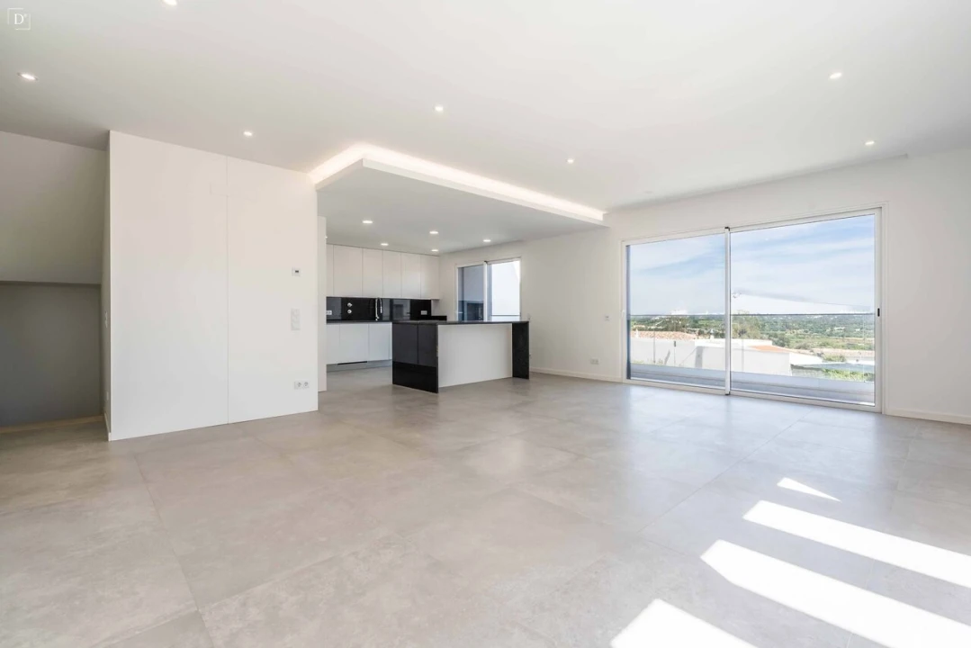 Moradia T3 para Venda em Mexilhoeira Grande Foto 5