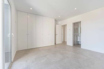 Moradia T3 para Venda em Mexilhoeira Grande