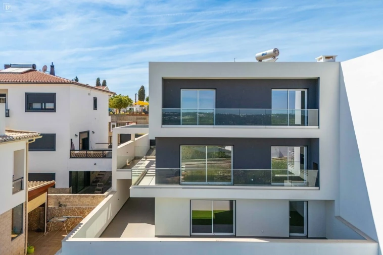 Moradia T3 para Venda em Mexilhoeira Grande Foto 13