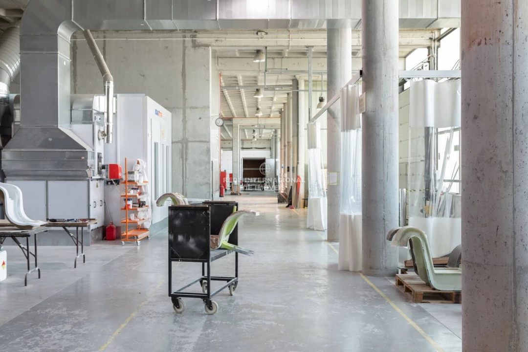 Armazém para Venda em Oliveira do Mondego e Travanca do Mondego Foto 16