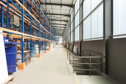 Armazém para Venda em Oliveira do Mondego e Travanca do Mondego