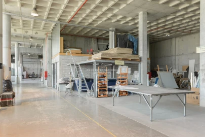 Armazém para Venda em Oliveira do Mondego e Travanca do Mondego