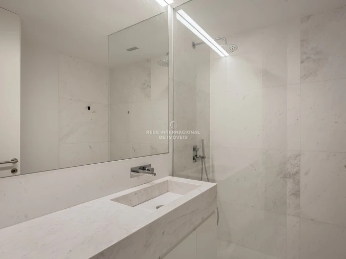 Apartamento T2 para Venda em Cascais e Estoril Foto 13