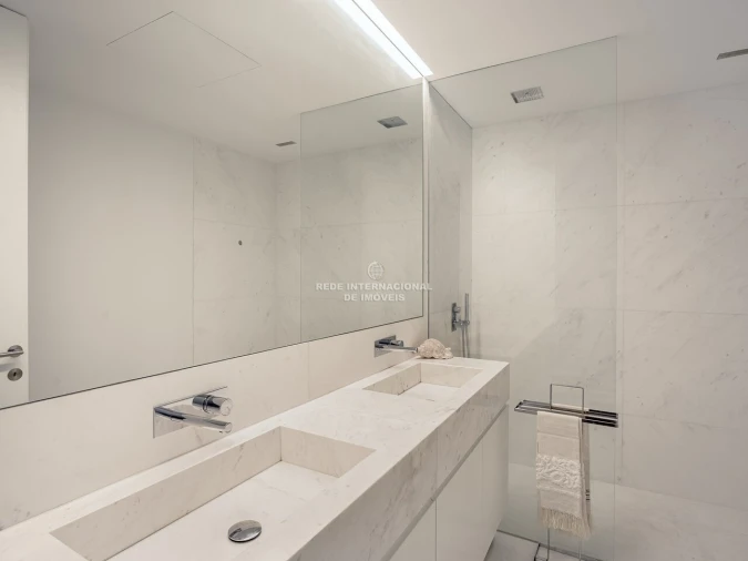 Apartamento T2 para Venda em Cascais e Estoril Foto 14