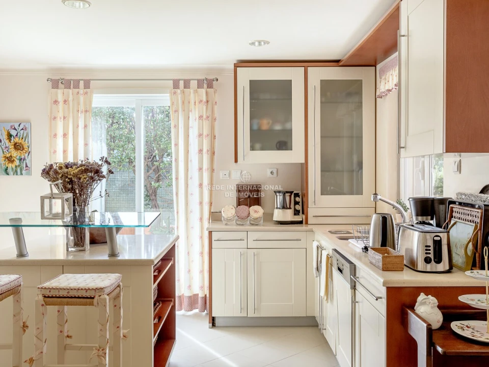 Moradia T5 para Venda em Cascais e Estoril Foto 12