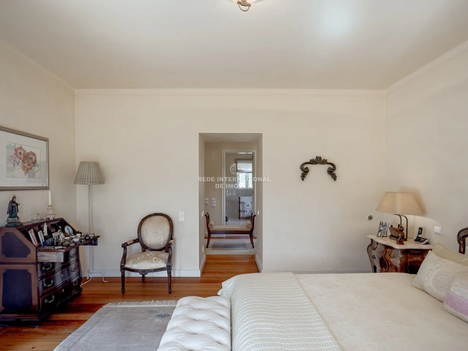 Moradia T5 para Venda em Cascais e Estoril Foto 27