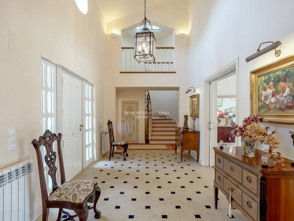 Moradia T5 para Venda em Cascais e Estoril Foto 37