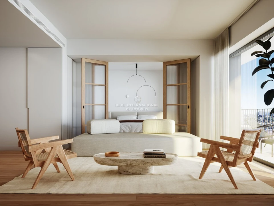 Apartamento T4 para Venda em Alvalade Foto 13