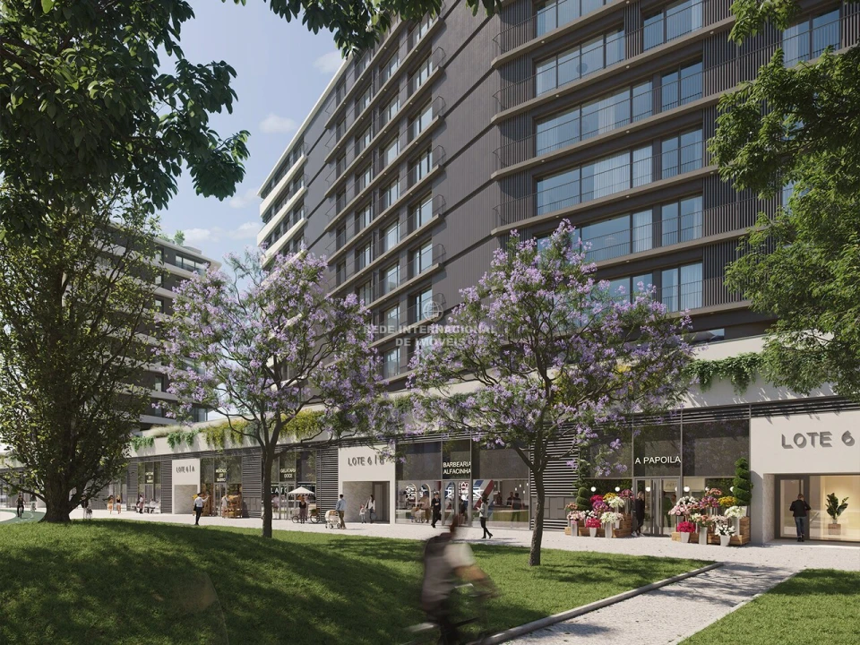 Apartamento T4 para Venda em Alvalade Foto 28