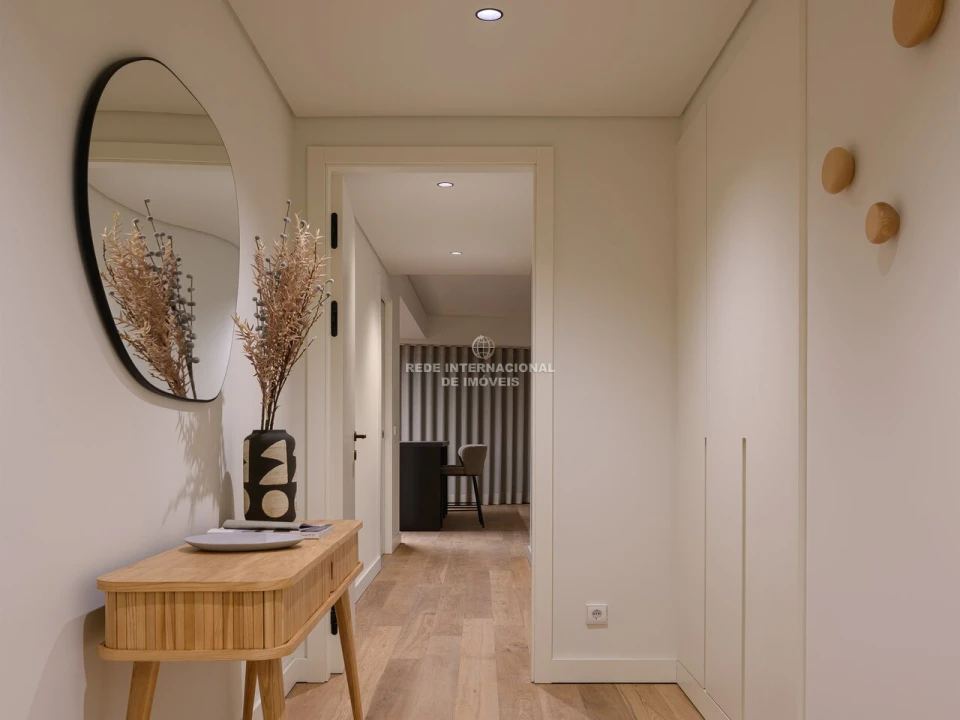 Apartamento T4 para Venda em Alvalade Foto 37