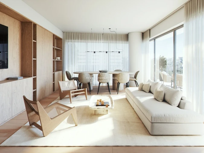 Apartamento T4 para Venda em Alvalade Foto 7