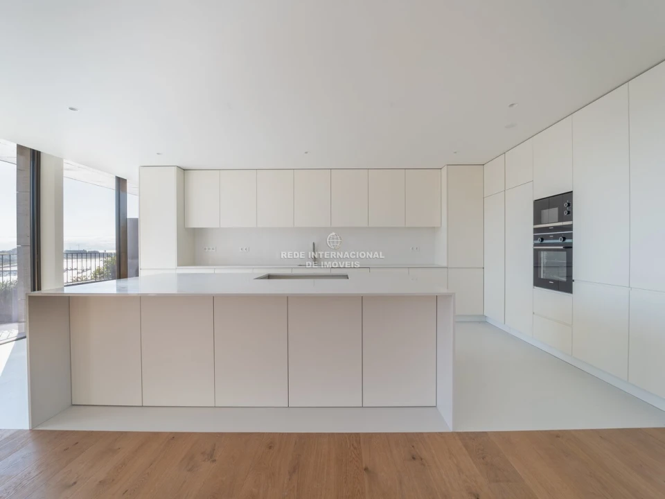 Apartamento T3 para Venda em Lordelo do Ouro e Massarelos Foto 5