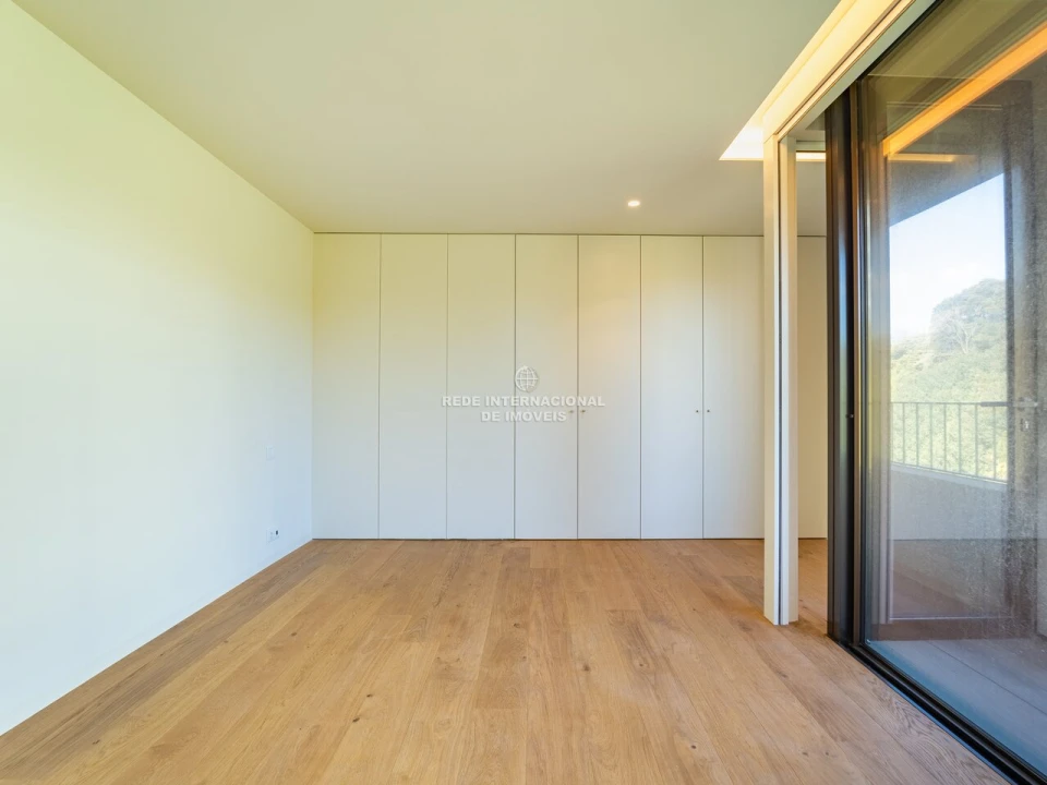 Apartamento T3 para Venda em Lordelo do Ouro e Massarelos Foto 14
