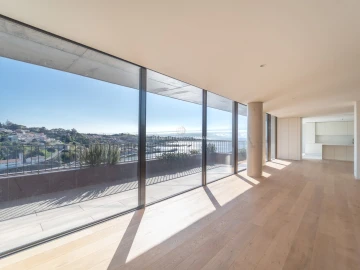 Apartamento T3 para Venda em Lordelo do Ouro e Massarelos