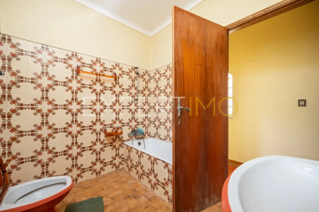 Moradia T3 para Venda em Almalagues Foto 21