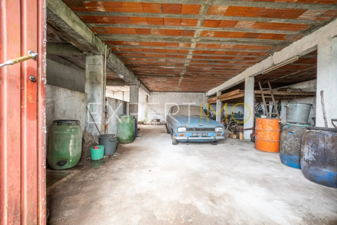 Moradia T3 para Venda em Almalagues Foto 23