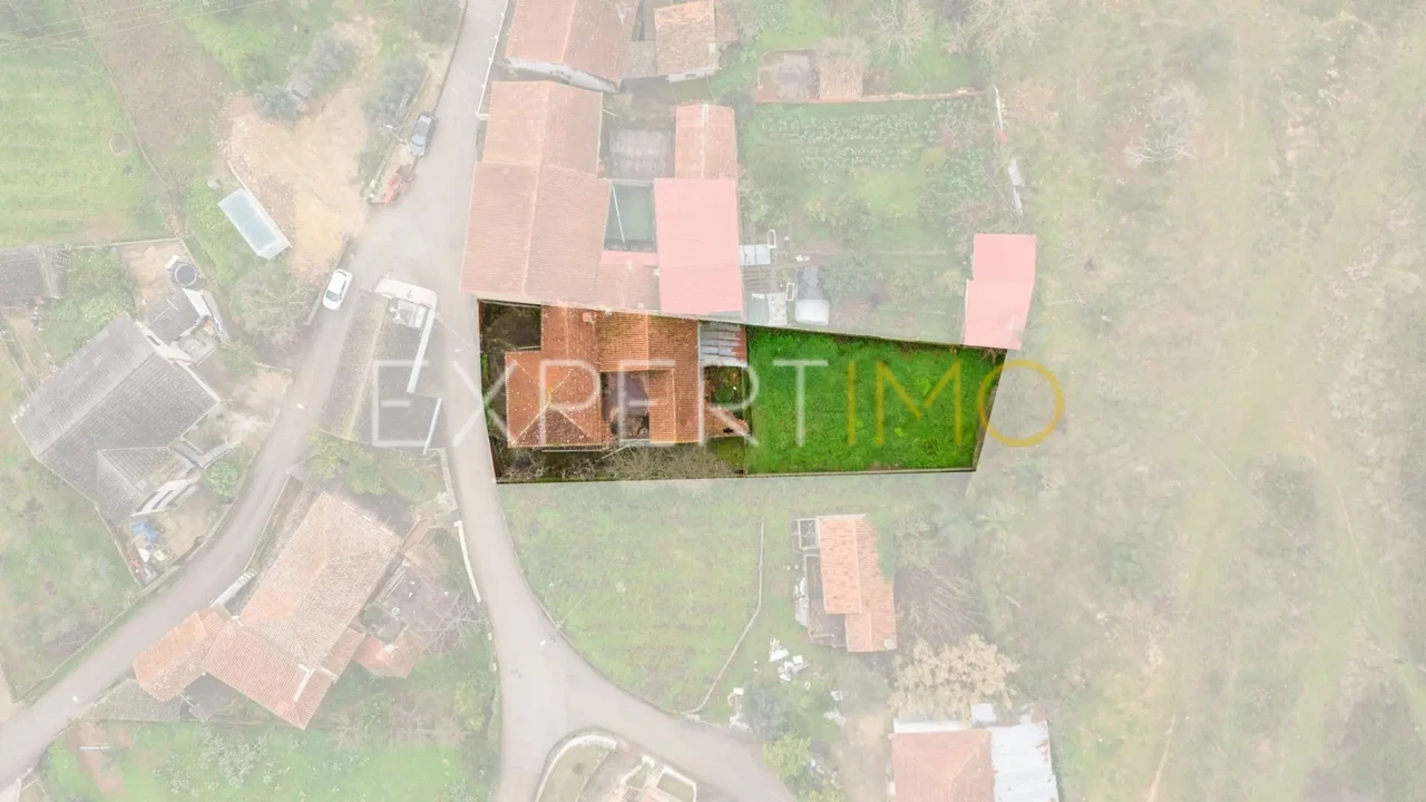 Moradia T3 para Venda em Almalagues Foto 24